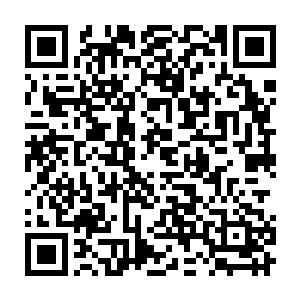 甚至还有个二世祖亮着牙齿拿起一个盘子打赌说胖子能中他就表演吃盘子二维码生成