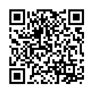 甚至还有人笑眯眯的和他们打招呼二维码生成