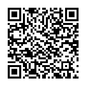 甚至还配合着这个声音作出他这个身份所应当承担的责任二维码生成