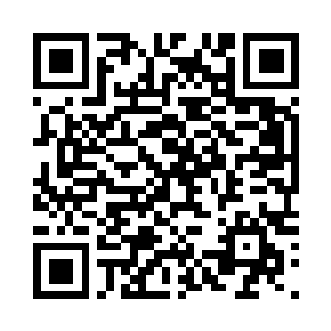 甚至都忘记刚才杨晨踹他的那一脚了二维码生成