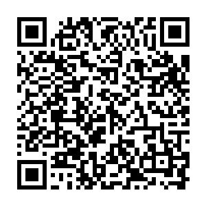 生活的琐碎和重压让克里斯蒂安几乎都已经忘记了最初爱上蒂娜时的情形二维码生成