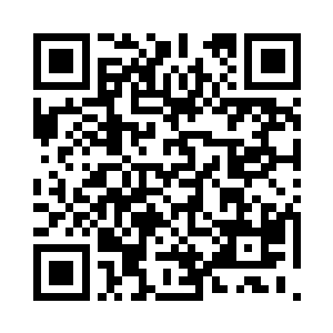 用小拇指沾了少许汤汁放进嘴里细细咂摸二维码生成