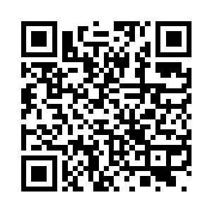 用无比期盼和渴望的眼神望着梓箐二维码生成