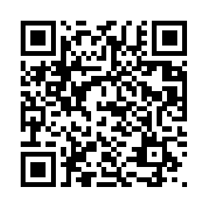 用脚去攻击周围那些飞过来的大物件二维码生成