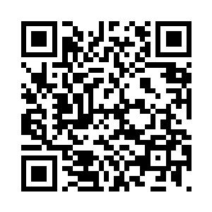 用金丝炼制而成的笔头猛然激射而出二维码生成