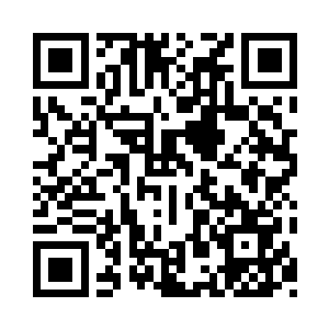 田悦带着她们左转右转到了一个开阔地带二维码生成