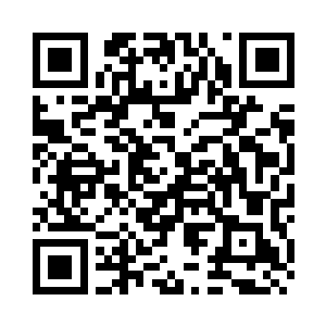 田斌与张昆也目光炯炯的看着林扬二维码生成