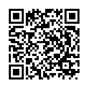 由着钟池春帮着伸手用被褥把她重新包围起来二维码生成