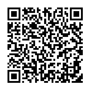 电影原声带把持公告牌专辑排行榜冠军位置足足长达五十四周――也就是一年二维码生成