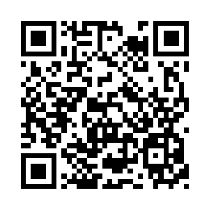 电话那边方家两老换着在电话前给梓箐说教二维码生成