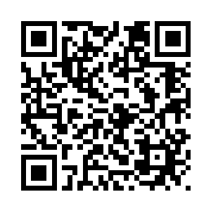 男人你就得拿着小鞭子在后面鞭策二维码生成