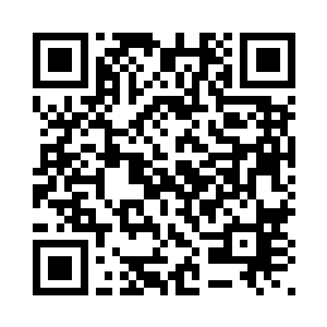 男人濡湿的薄唇覆在了她的唇瓣上二维码生成