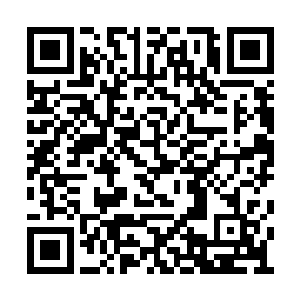 男子见此也深知比速度肯定不是这而家伙的对手二维码生成