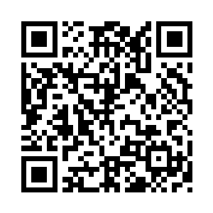 画舫前舱已经有个家奴模样的人伸出脑袋二维码生成