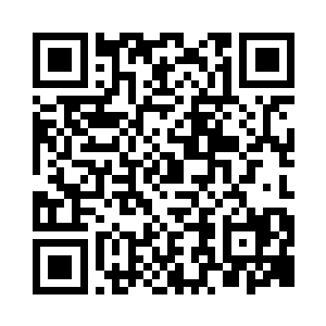 疯狂而愤怒地朝着自己的两个手下吼道二维码生成