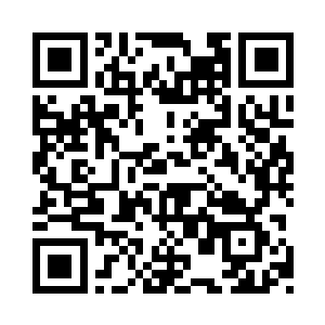 瘦汉子从自己的口袋里拿出了一份皱巴巴的二维码生成