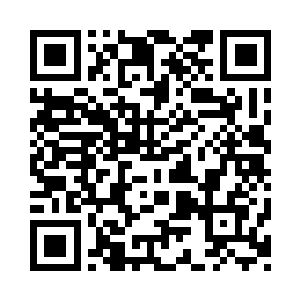 白玉京使劲儿把钱摁到他身侧的小挎包里二维码生成