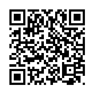 的大眼睛和牛头鬼凶狠的视线在空中二维码生成