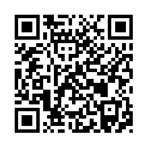 的甲骨文是两个手臂紧紧纠缠在一起的战士二维码生成