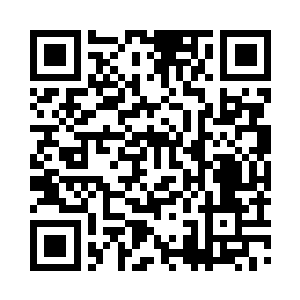 的确正是中午和王青青一起吃饭的那小子二维码生成