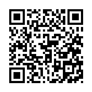 盈盈可握的纤腰之上绑着一条白色绸缎二维码生成