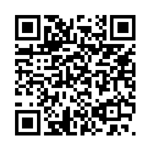 盗骊抓住时机在她的脑门上施上一针二维码生成