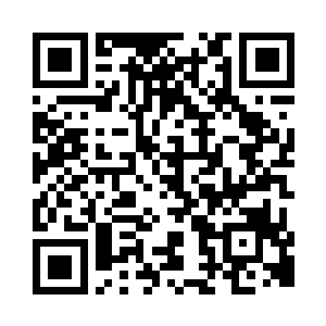 盘中最显眼的是一盘煎的极漂亮的双面煎蛋二维码生成
