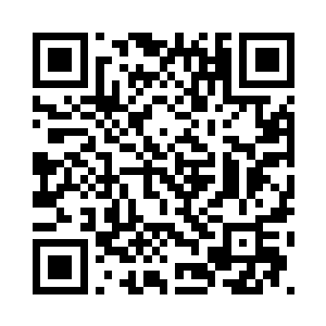 盘坐在密室中央摆放着蒲团的地方二维码生成