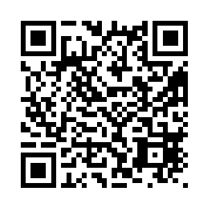 盛思颜用手指了指曾医女的下颌处二维码生成