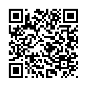 目光便一瞬不瞬的盯着在水潭底部二维码生成