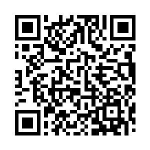 目光阴冷地盯着城墙下围而不散的那些难民二维码生成