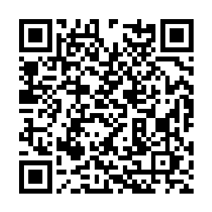 目瞪口呆的就看着张显他们已经追杀到了丘陵底部二维码生成
