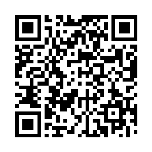 目送着他们离开的巨人族的人表情很是复杂二维码生成