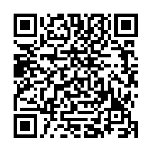 直到将她的唇瓣都吻得晶红湿润才开始进一步地攻城掠城二维码生成