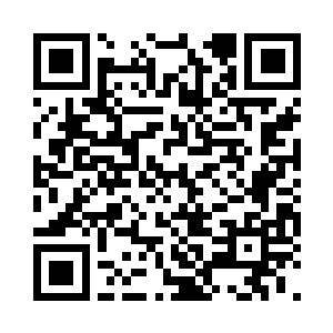 直到空气中弥漫的孤寂好像潮水将他淹没二维码生成