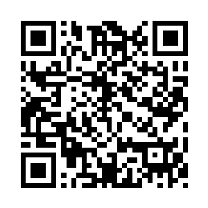 直到走廊中有一个风格大胆的姑娘大声喊二维码生成