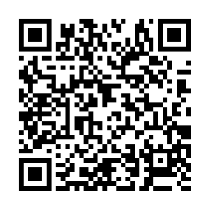 直升机可以直观的对人员最密集的地方发射火箭弹二维码生成