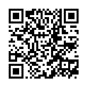 直接就穿行到了镇子中央的广场下面二维码生成