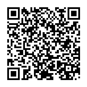 直接用一颗高能白磷凝胶弹在近距离内报销了离他最近的一个八级的蜘蛛魔二维码生成