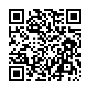 直接瞄准走廊内针对他开枪扫射的三个人二维码生成