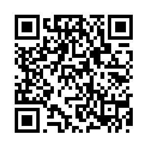 直接瞄准逃走的锦田和锦风二人就开弓射箭二维码生成