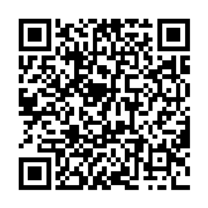 直接穿透进迷宫的璀璨金光也在持续侵蚀着元始天魔二维码生成
