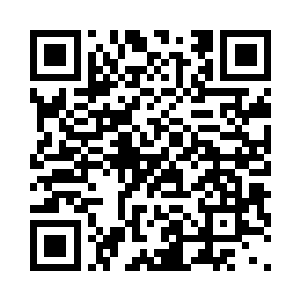 直觉上认为冯永明很有可能会玩一招灯下黑二维码生成