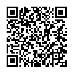 相信他肯定会甩了萧韵儿这个上不了台面的粗俗女人二维码生成