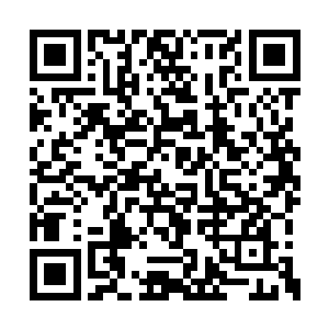 相信以自己的威慑力忙内是不可能发现不对头的二维码生成