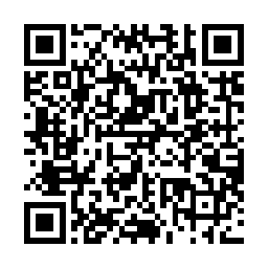 相比那些用湿布或者消音筒细心掩盖了枪口焰的精确射击二维码生成