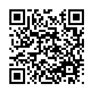 看上去就像是凡人传说中的黑白无常二维码生成