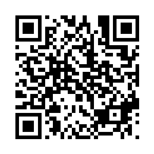 看也不看一眼始终跪地不倒的无头尸体二维码生成