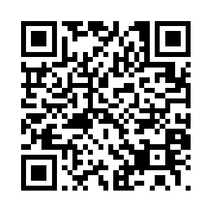看了一眼人群中冲着自己大喊的林多多二维码生成