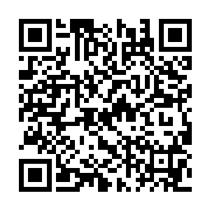 看他哪儿哪儿都不爽的心情正在潜移默化地改变着二维码生成